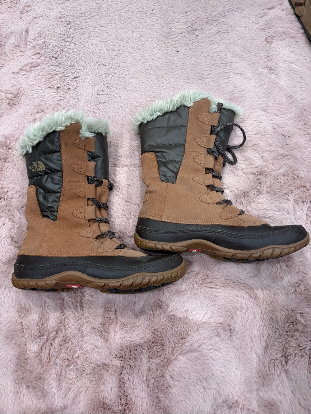 The North Face Women's Tan Brown Faux-Fur Trim Insulated Snow Boots